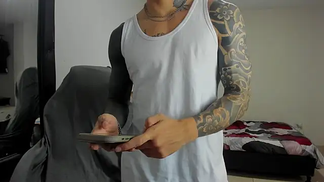 Snapshot of Balo_lovers chatting on 02/25/25, 02:54 Balo lovers online show from 02/25/25, 02:54