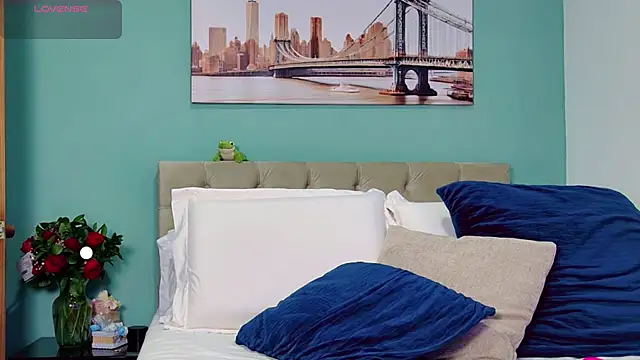 yanella fire online show from 10/18/25, 03:46