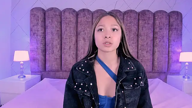 Victoria Adams14 online show from 01/24/25, 12:31