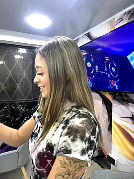 Victoria Adams14 online show from 01/08/26, 02:58