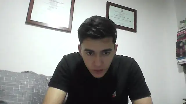 Estebitan vm online show from 11/25/25, 04:23