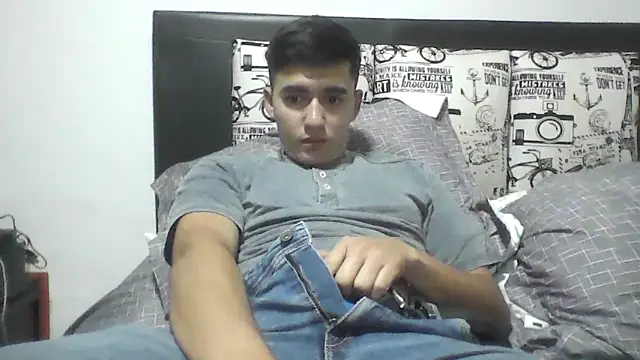 Estebitan vm online show from 04/18/26, 01:09