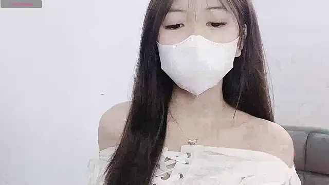 Snapshot of tanhxiu chatting on 12/08/24, 01:25 tanhxiu online show from 12/08/24, 01:25