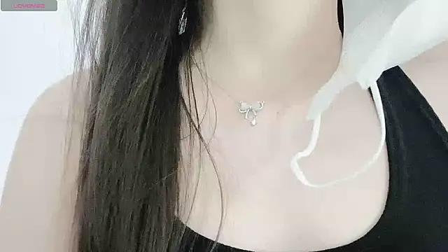 Snapshot of tanhxiu chatting on 12/12/24, 08:14 tanhxiu online show from 12/12/24, 08:14