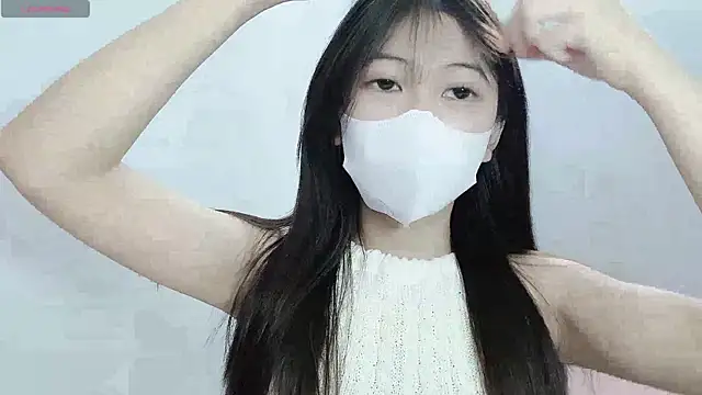 Snapshot of tanhxiu chatting on 12/15/24, 08:58 tanhxiu online show from 12/15/24, 08:58