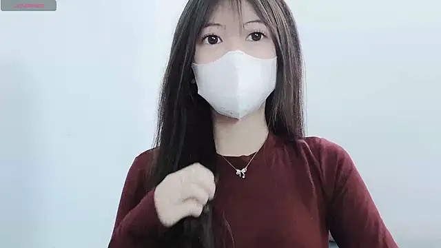 Snapshot of tanhxiu chatting on 12/24/24, 04:22 tanhxiu online show from 12/24/24, 04:22