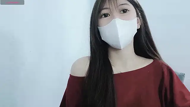 Snapshot of tanhxiu chatting on 12/29/24, 01:38 tanhxiu online show from 12/29/24, 01:38