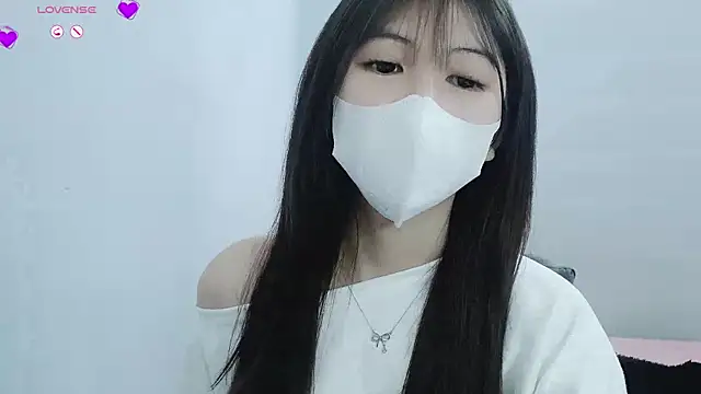 Snapshot of tanhxiu chatting on 01/03/25, 08:43 tanhxiu online show from 01/03/25, 08:43