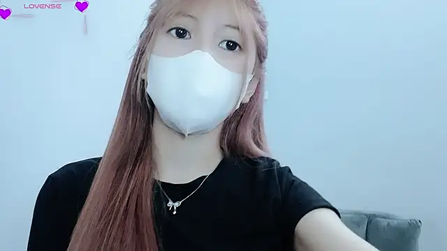 Snapshot of tanhxiu chatting on 02/14/25, 08:52 tanhxiu online show from 02/14/25, 08:52