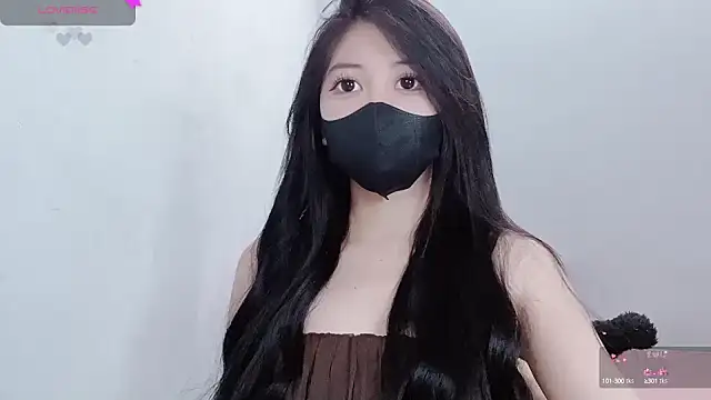 Snapshot of tanhxiu chatting on 09/28/25, 09:47 tanhxiu online show from 09/28/25, 09:47