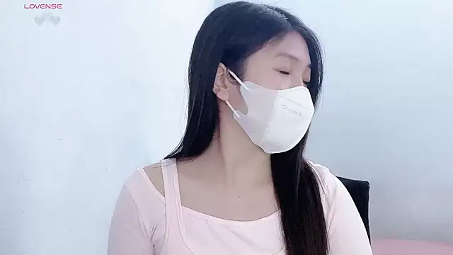 tanhxiu online show from 02/04/26, 12:33