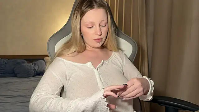 x ivy x online show from 09/15/25, 05:35