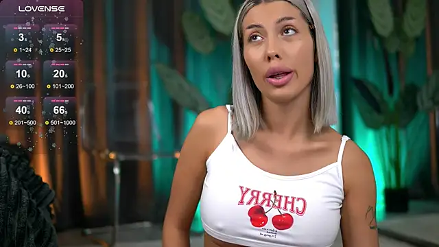 AudreyZanne online show from 09/16/25, 03:18