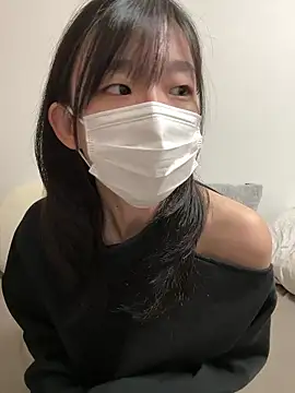 -Rinka- online show from 10/18/25, 03:13