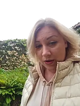 zarina3003 online show from 02/02/26, 11:09