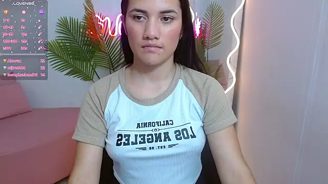 Chiara tay online show from 03/20/25, 06:08