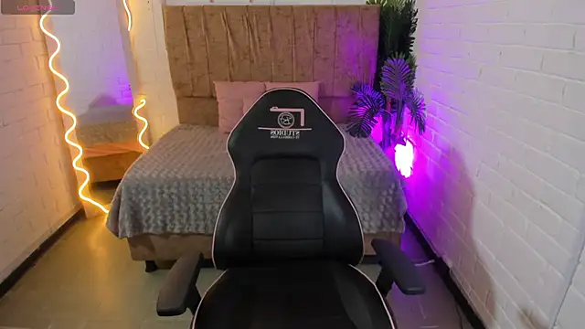 Chiara tay online show from 09/13/25, 07:13