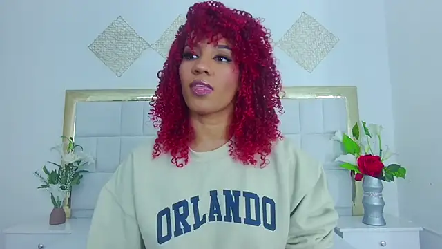 Snapshot of RubyRossel chatting on 01/14/25, 08:04 RubyRossel online show from 01/14/25, 08:04