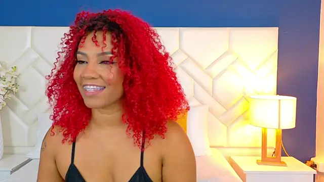 Snapshot of RubyRossel chatting on 09/18/25, 01:13 RubyRossel online show from 09/18/25, 01:13