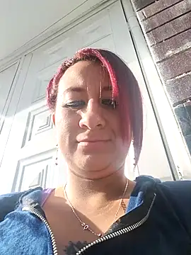 noa  01 online show from 12/15/25, 01:04