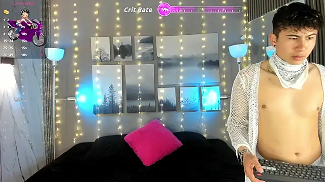 Snapshot of noah_and_rose chatting on 10/25/25, 07:41 noah and rose online show from 10/25/25, 07:41