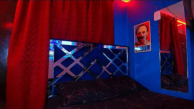 Snapshot of Luke_Howland chatting on 09/19/25, 11:49 Luke Howland online show from 09/19/25, 11:49