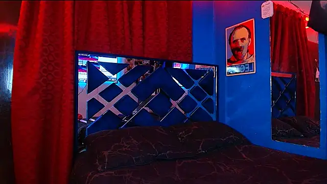 Snapshot of Luke_Howland chatting on 10/09/25, 11:25 Luke Howland online show from 10/09/25, 11:25