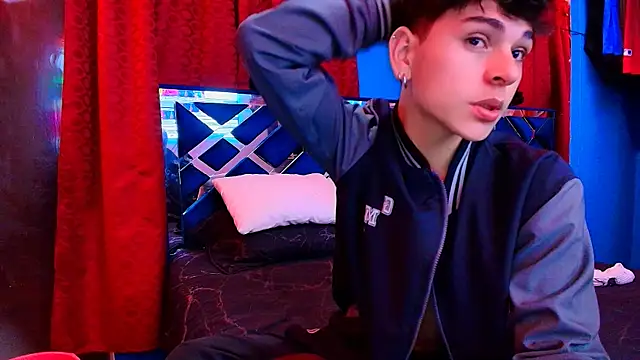 Luke Howland online show from 02/19/26, 02:51