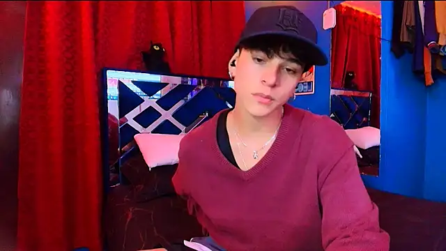 Luke Howland online show from 03/07/26, 04:42