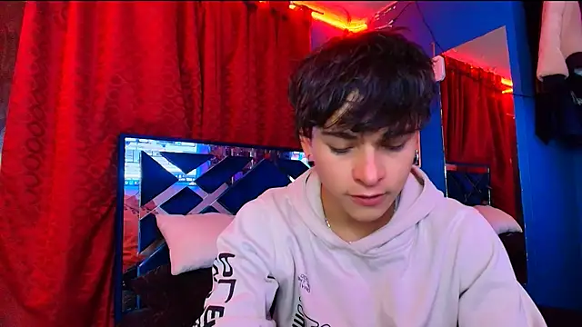 Luke Howland online show from 04/23/26, 08:44