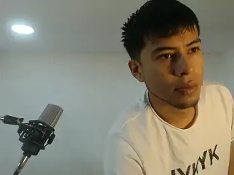 danielitopapuu online show from 10/16/25, 12:39