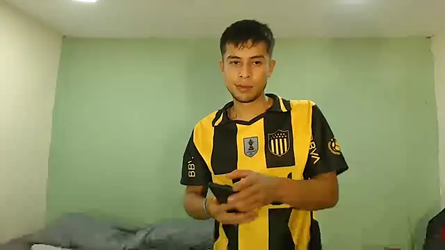 danielitopapuu online show from 02/11/26, 03:00