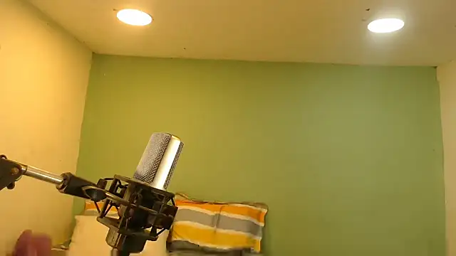 danielitopapuu online show from 04/15/26, 04:19