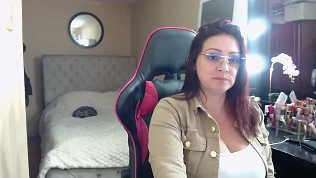 Snapshot of Carol_Scottt chatting on 07/12/26, 12:12 Carol Scottt online show from 07/12/26, 12:12