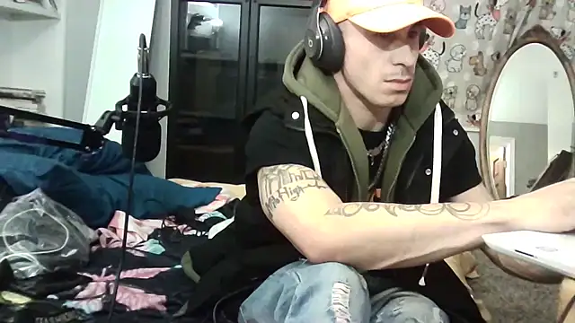 --D-a-D-D-y- online show from 03/09/25, 09:57