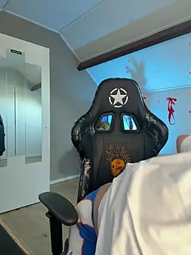 CarolaDrago online show from 03/02/25, 01:38