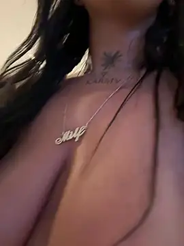 CarolaDrago online show from 07/16/26, 08:15