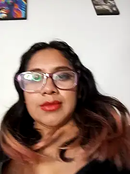 olivia stylinnson online show from 01/25/25, 07:38