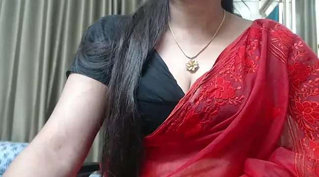 Snapshot of desi-maisa130 chatting on 12/07/24, 10:28 desi-maisa130 online show from 12/07/24, 10:28