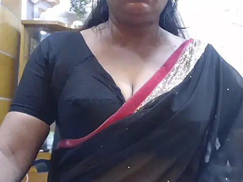 Snapshot of desi-maisa130 chatting on 06/30/26, 05:47 desi-maisa130 online show from 06/30/26, 05:47