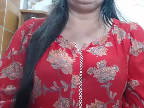 Snapshot of desi-maisa130 chatting on 07/16/26, 04:46 desi-maisa130 online show from 07/16/26, 04:46