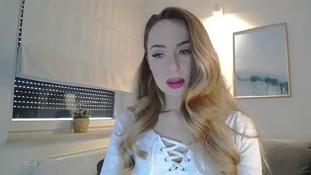 JulietteDiamond online show from 02/08/25, 03:21