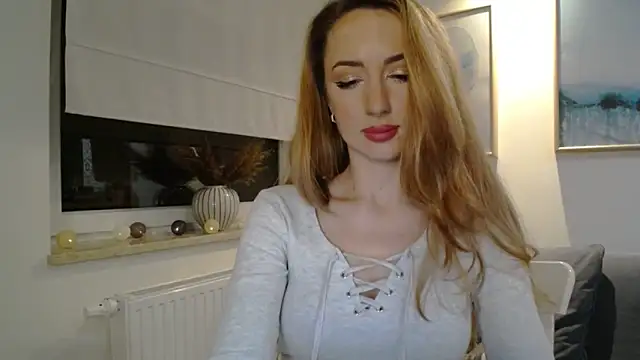 JulietteDiamond online show from 03/11/25, 07:36