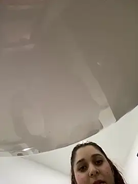 Snapshot of SophiaLaurens chatting on 01/26/25, 02:03 SophiaLaurens online show from 01/26/25, 02:03