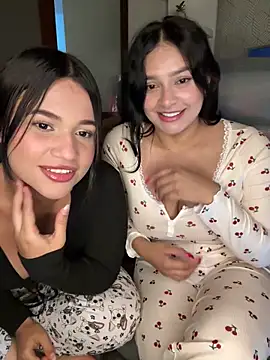 Snapshot of sarasoto_1 chatting on 02/07/25, 02:08 sarasoto 1 online show from 02/07/25, 02:08