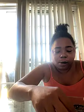 Snapshot of JCCaramelbarbie1 chatting on 09/30/25, 03:28 JCCaramelbarbie1 online show from 09/30/25, 03:28
