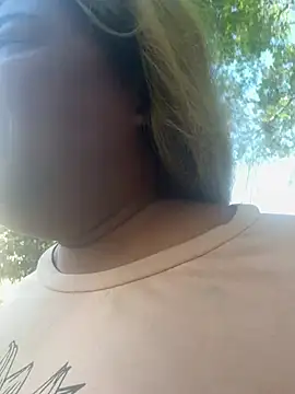 JCCaramelbarbie1 online show from 03/06/26, 02:35