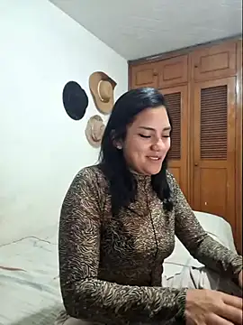 Thaliacooper  online show from 03/16/25, 05:36