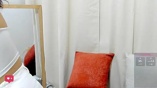  AllisonSweet  online show from 11/15/25, 10:04