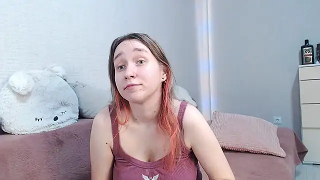 lovely hayley online show from 04/10/26, 10:03